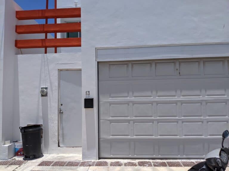 Villa Blanca Duplex image 2